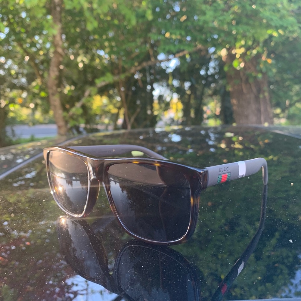 Brand new Gucci sunglasses